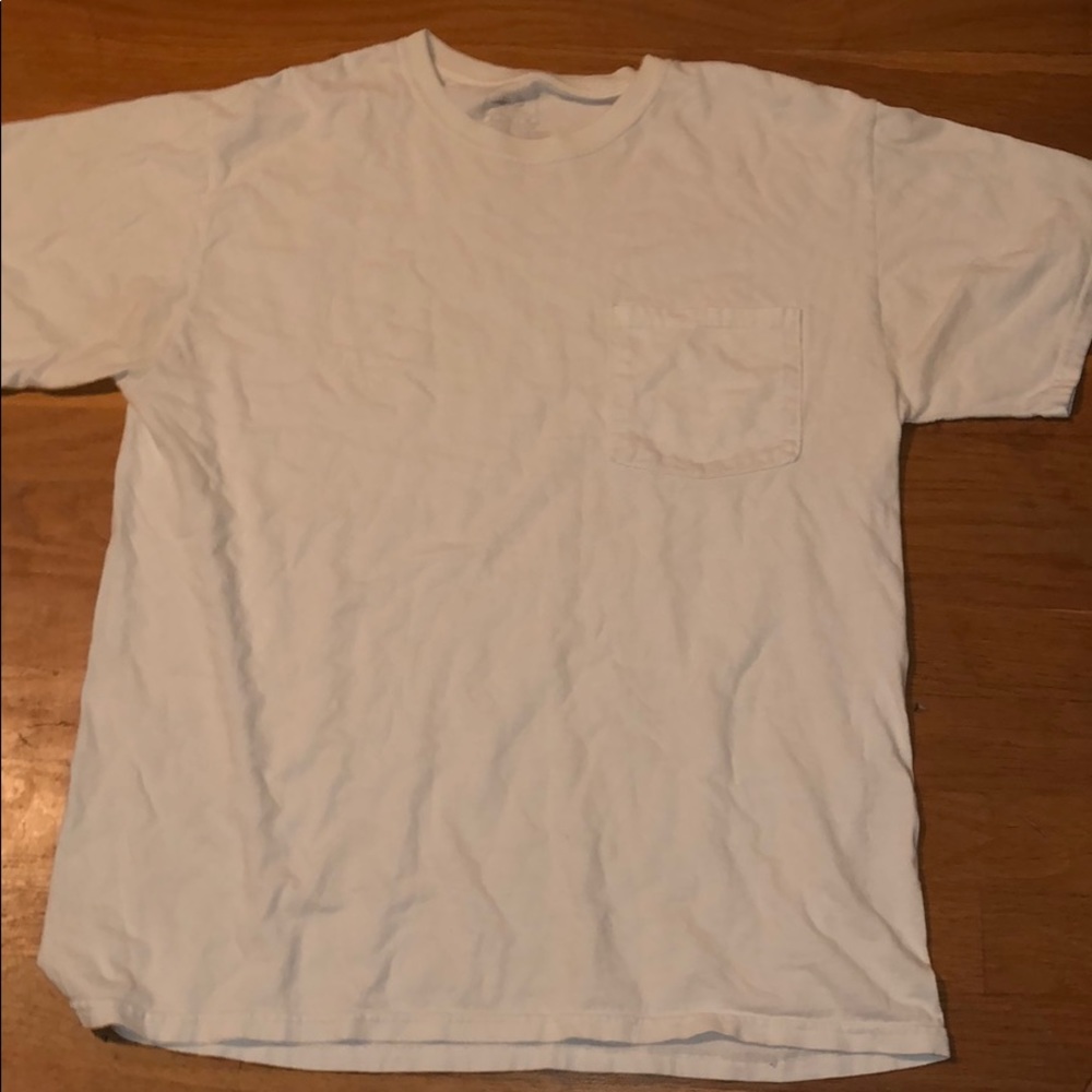 Fruit of the loom white pocket shirt